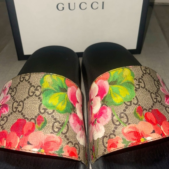 Gucci Shoes - GUCCI Bloom Supreme Floral Slides